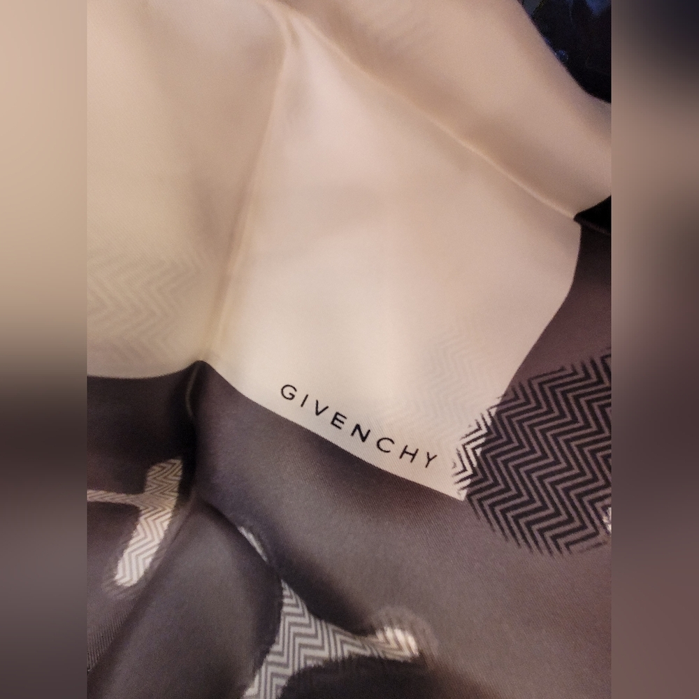 Givenchy Monogram Silk Square Scarf - Picture 2 of 4